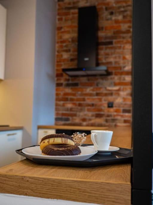 Chic Apartment In Historic Koneser Area Warsaw Ngoại thất bức ảnh